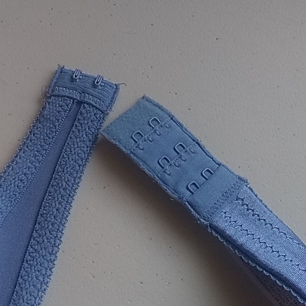 Bra - Picture 6 of 11